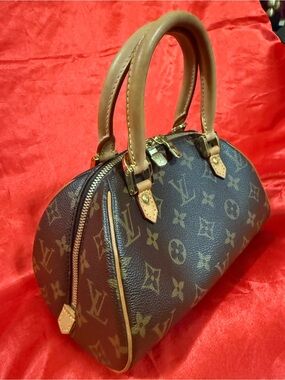 WOW POSHMARK Authentic Louis Vuitton Rivera Mini Monogram 🥳🥳 🥳 FESTIVAL READY!